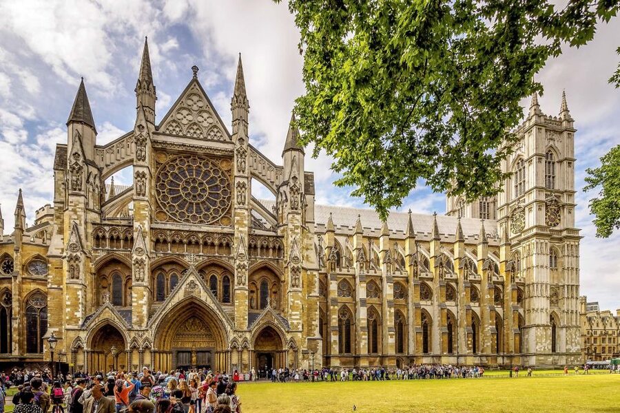 London: Vintage Bus Tour and London Eye Ticket - Weather, comfort, and mobility