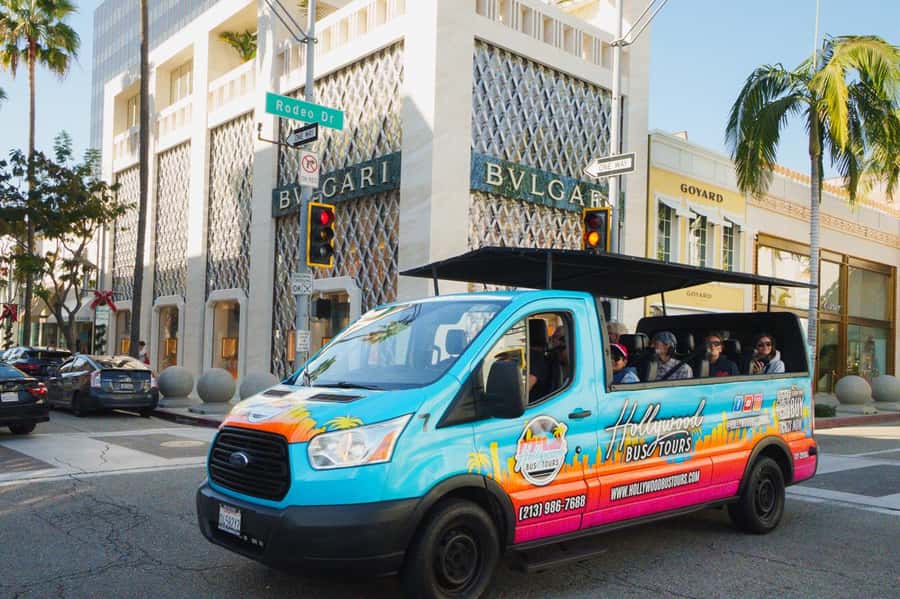 Los Angeles: Celebrity Homes and Hollywood Open-Air Bus Tour - What this Hollywood tour is really good at