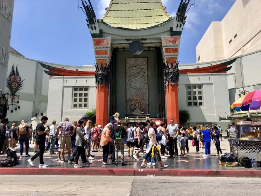 Los Angeles: Hollywood and Beverly Hills Guided Bus Tour - Who should book this Star Track ride?