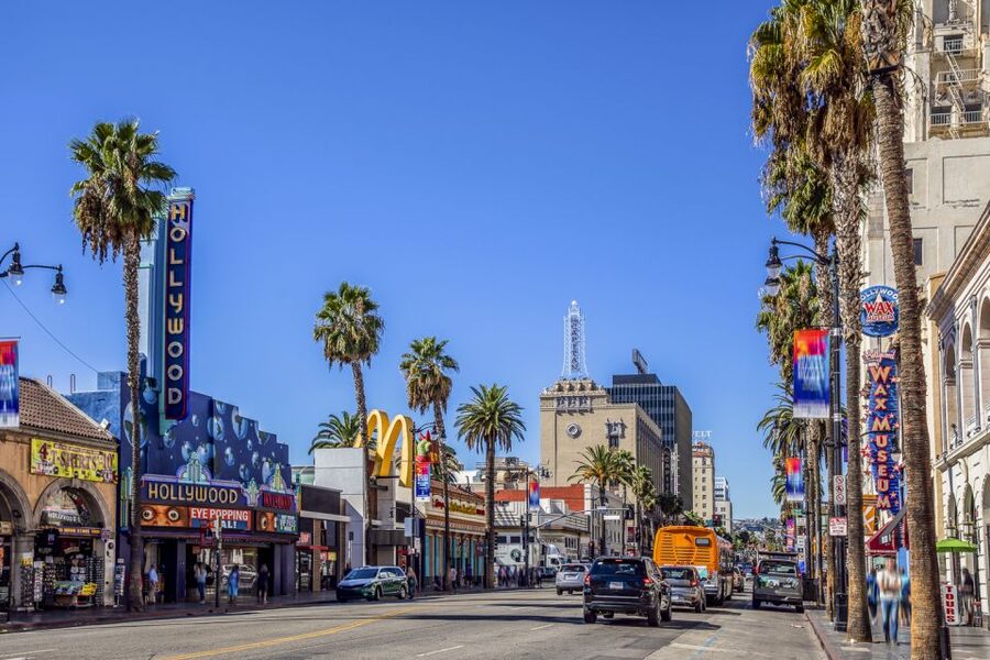 Los Angeles: Hollywood & Celebrity Homes Open-Air Bus Tour - Who should book it?