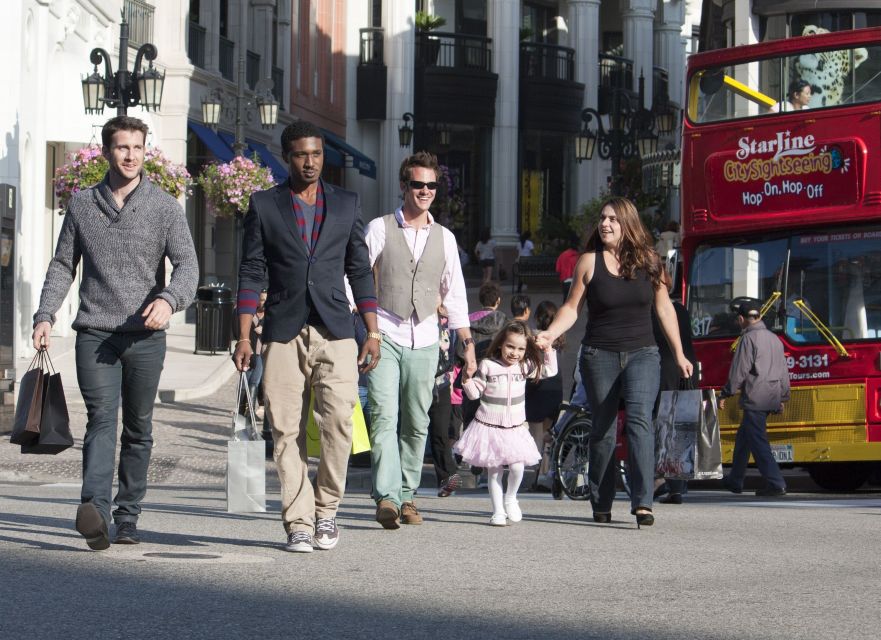 Los Angeles: Hop-On Hop-Off Bus Tour with Audio Guide - Who will get the most from this tour