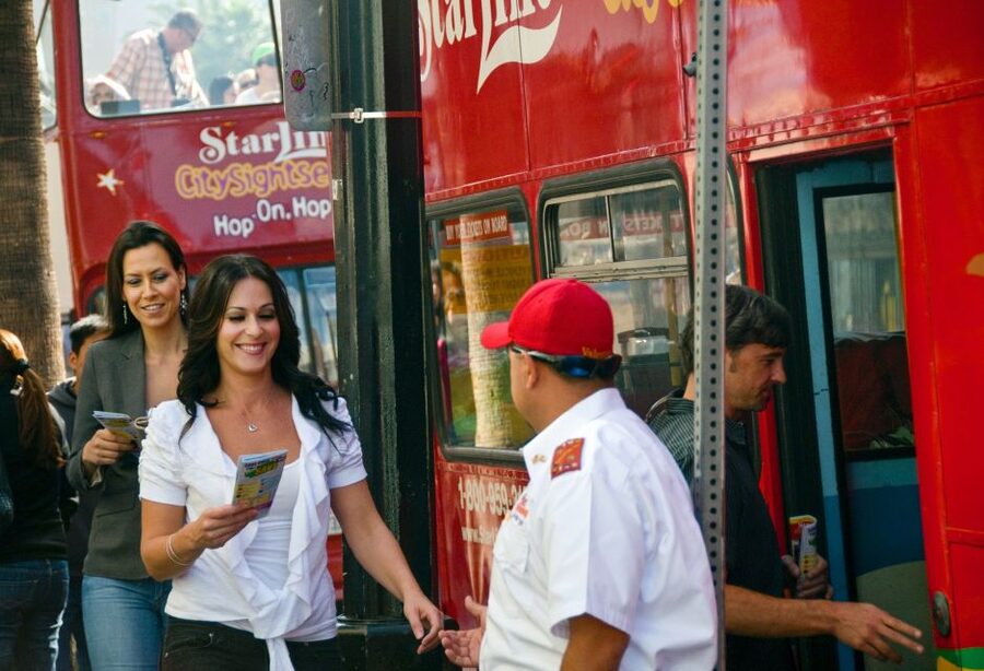 Los Angeles: Hop-On Hop-Off Bus Tour with Audio Guide - The Red Route brings Hollywood and Beverly Hills together