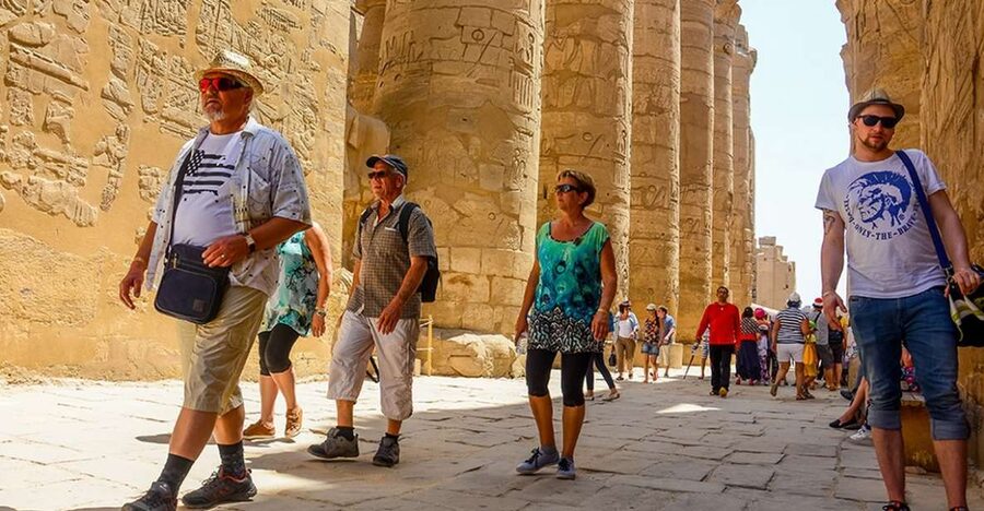 Luxor Tour from Hurghada by bus - The Colossi of Memnon, a quick but worthwhile stop