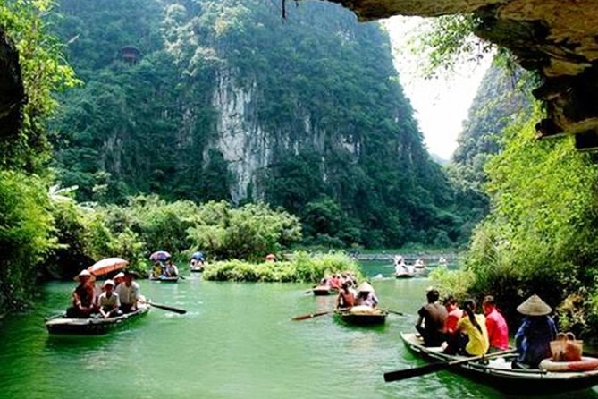 Luxury Hoa Lu Trang An Mua Cave Amazing View - Small Group Tour - Limousine Bus - Buffet lunch before the Trang An boat ride