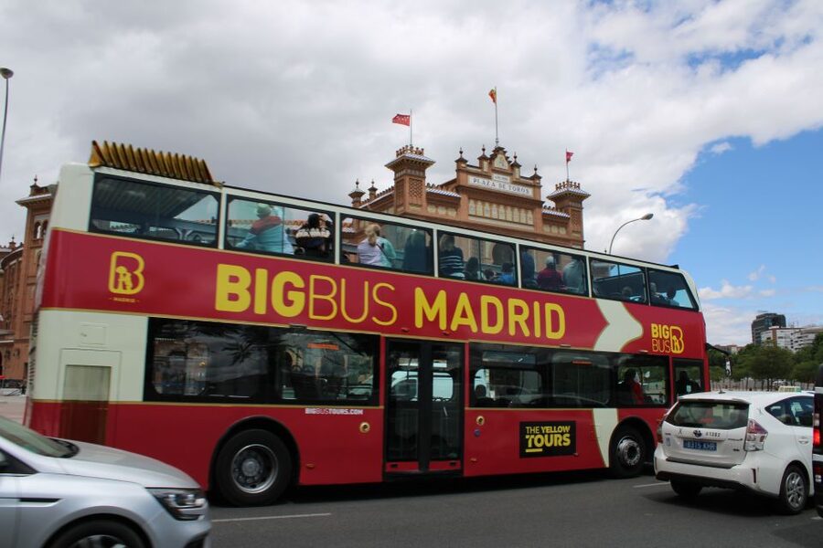 Madrid: Panoramic Open-Top Bus Day or Night Tour with Guide - Why Madrid works so well from the top deck