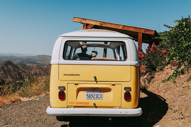 Malibu: Vintage VW Bus and Vineyard Tour - Wine tasting in a 20-minute stop