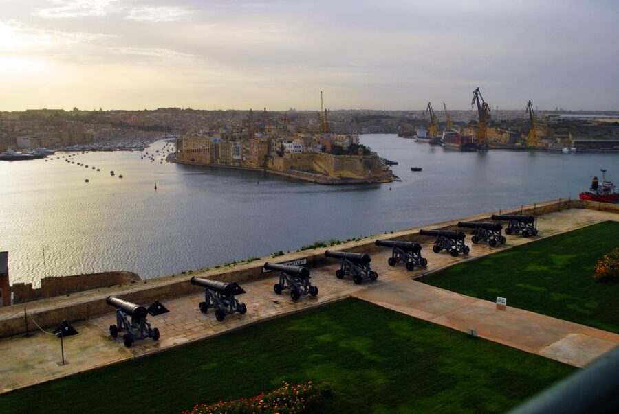 Malta: Hop-On Hop-Off Bus Tours - Audio guide: useful, but check your headset