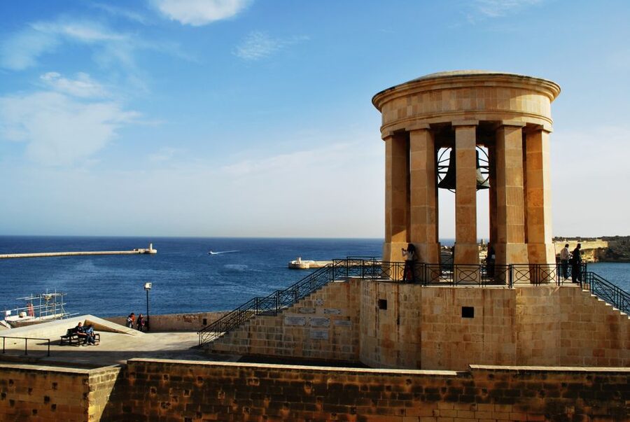 Malta: Hop-On Hop-Off Bus Tours - A simple plan for a successful day