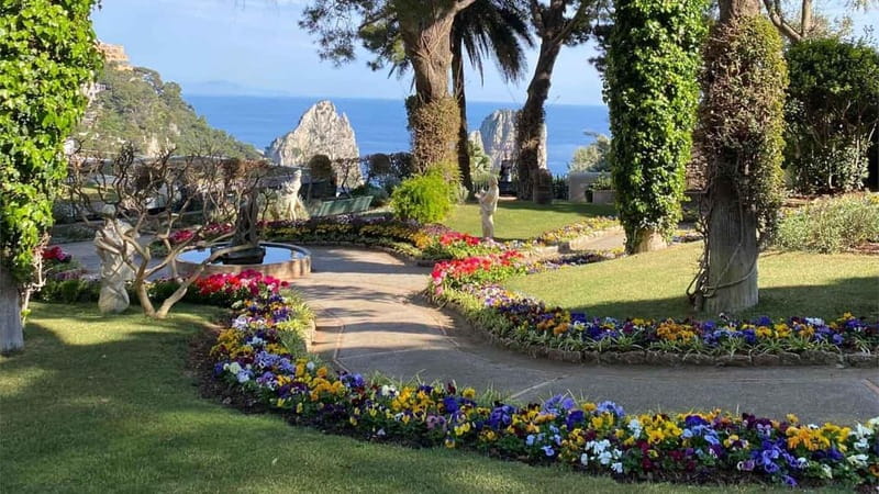 Marina Grande: Guided Capri Island Hop-On Hop-Off Bus Tour - My verdict: useful transport, limited sightseeing
