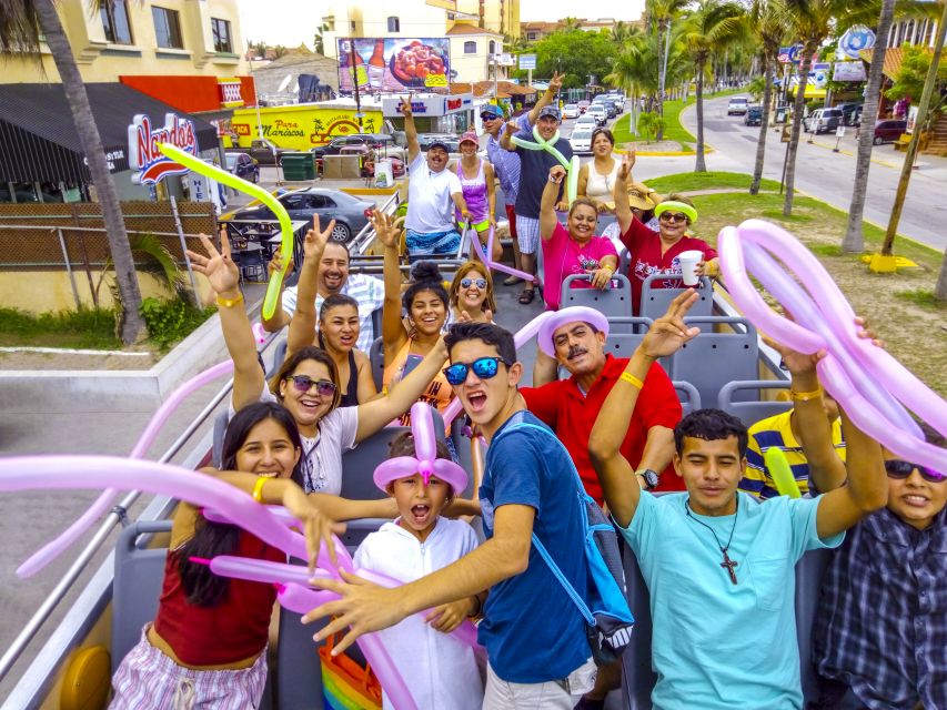 Mazatlán: Double-Decker Bus, Cliff Diving & Walking Tour - The Malecón, from coast to Zona Dorada