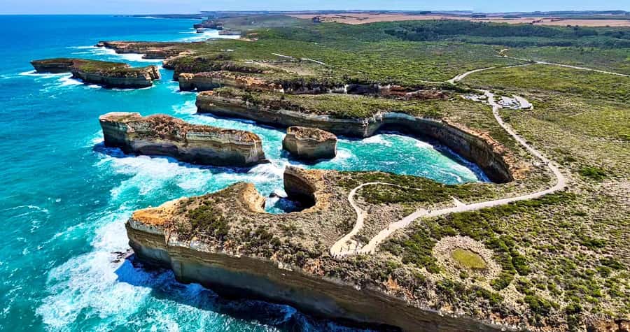Melbourne Great Ocean Road Benz SmallGroup&LuxCoach BigGroup - Is $30 good value for 13 hours?