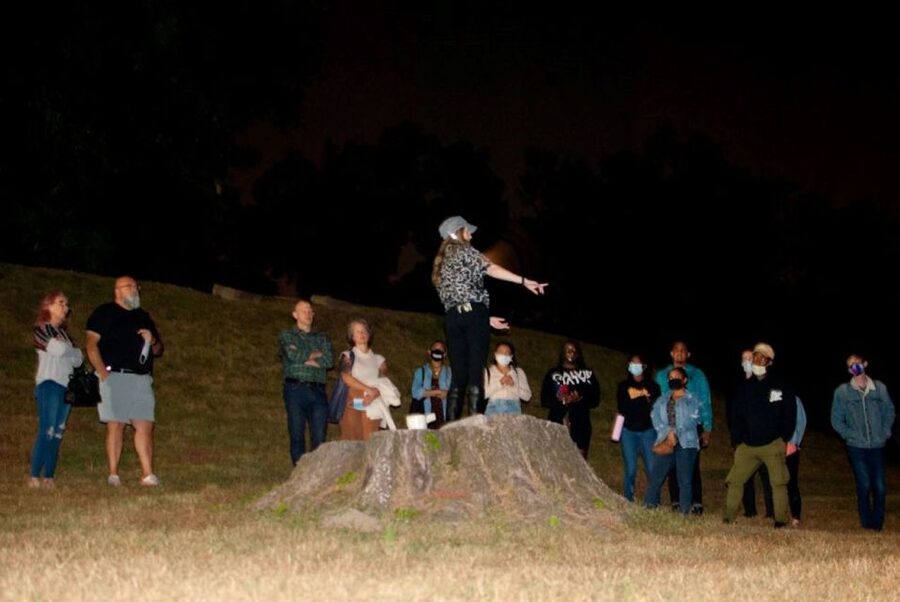 Memphis: Haunted Memphis Bus Tour - Court Square puts the ghost stories in the middle of the city