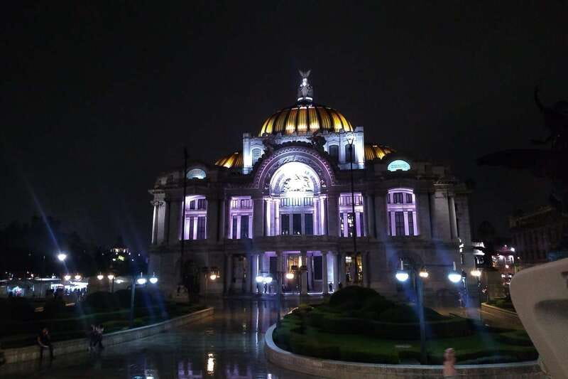 Mexico City: Double Decker Bus Night Tour - Why Mexico City looks best from the upper deck at night