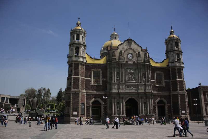 Mexico City: Hop-On Hop-Off Bus City Tour - Who should choose this bus tour?