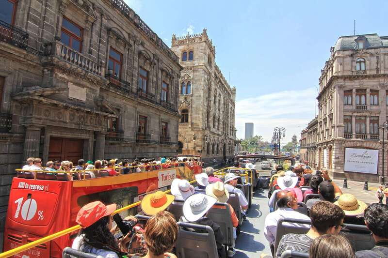 Mexico City: Hop-on Hop-off City Tour by Turibus 1-Day Pass - Why this bus works well in a huge city