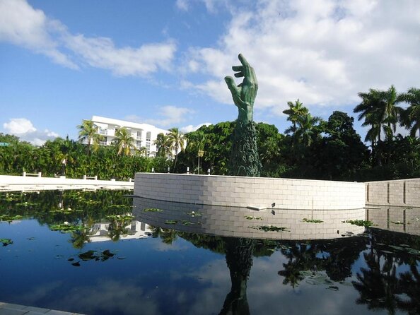 Miami: Open-top Bus Sightseeing Night Tour with Live Guide - Key points to know before boarding