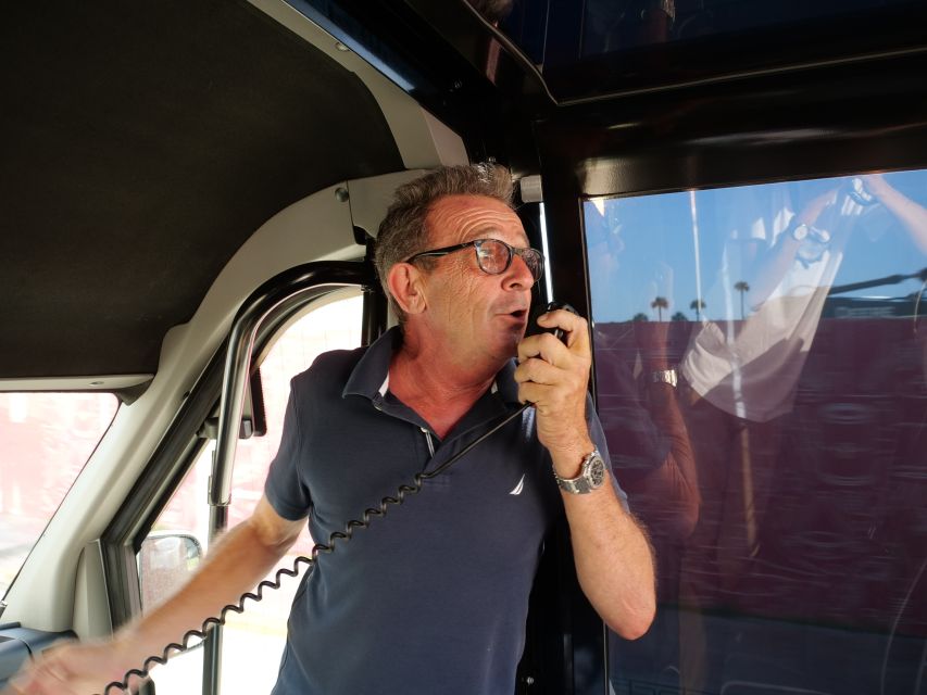 Miami Sightseeing Tour in a Convertible Bus - Downtown Miami and the city’s changing center