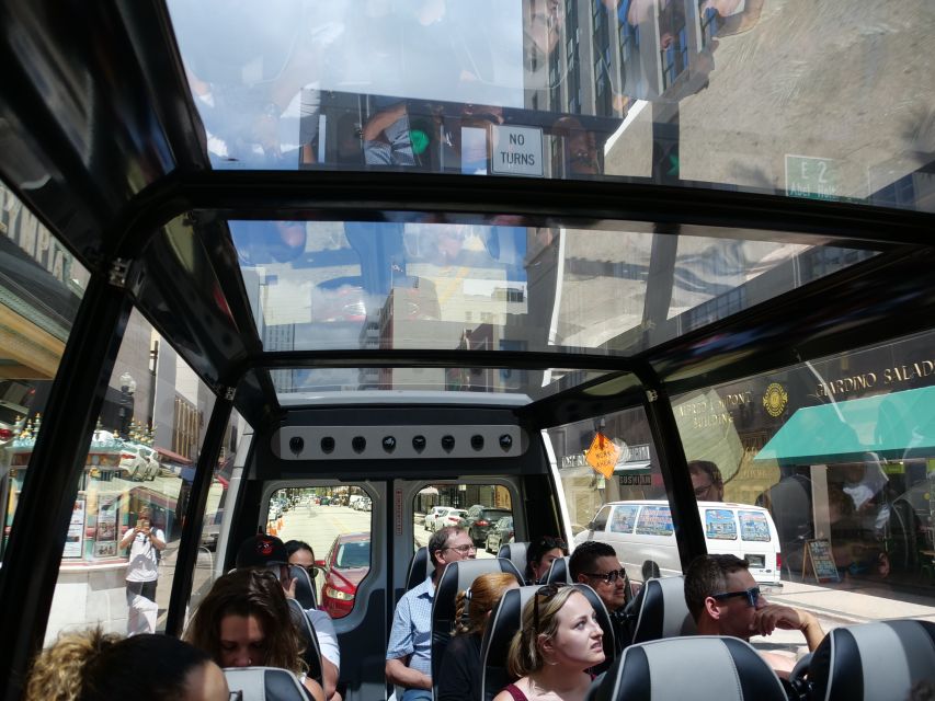 Miami Sightseeing Tour in a Convertible Bus (French) - Key points at a glance
