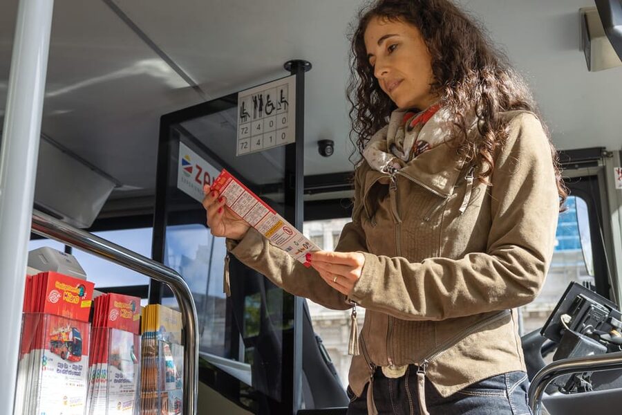 Milan: City Sightseeing Hop-On Hop-Off Bus with Audio Guide - How to plan one day, two days, or three