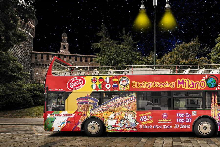 Milan: Night Tour by Bus - Starting at Foro Bonaparte near Largo Cairoli