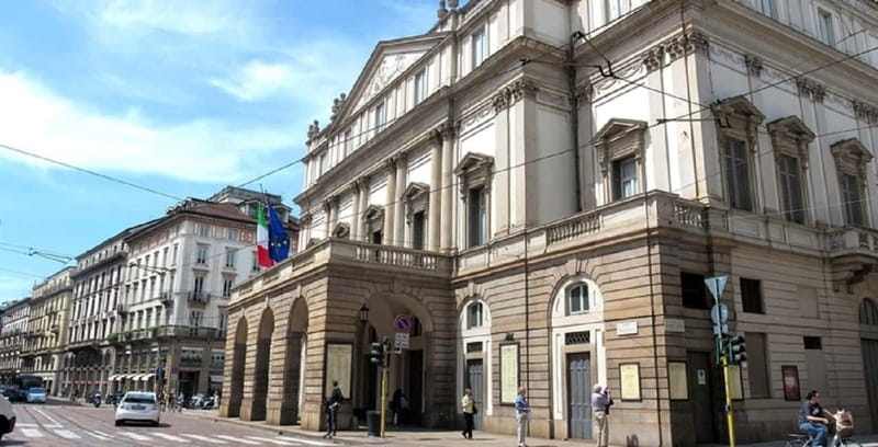 Milan: Skip-the-Line La Scala Museum Tour + Hop On Hop Off - Practical details and restrictions