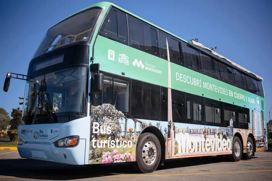 Montevideo: Sightseeing Hop-On Hop-Off Bus Tour - Starting at Montevideo Port