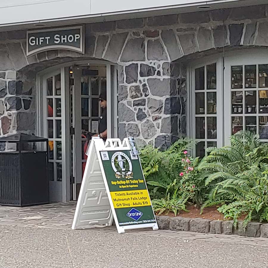 Multnomah Falls: Waterfall Corridor Hop-On Hop-Off Trolley - Wahkeena Falls is a smart hiking base