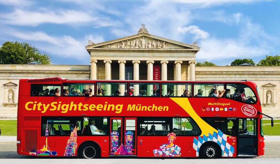 Munich Hop-On Hop-Off Tour: 1-Day or 2-Day Ticket - Why this bus works well for a first look at Munich