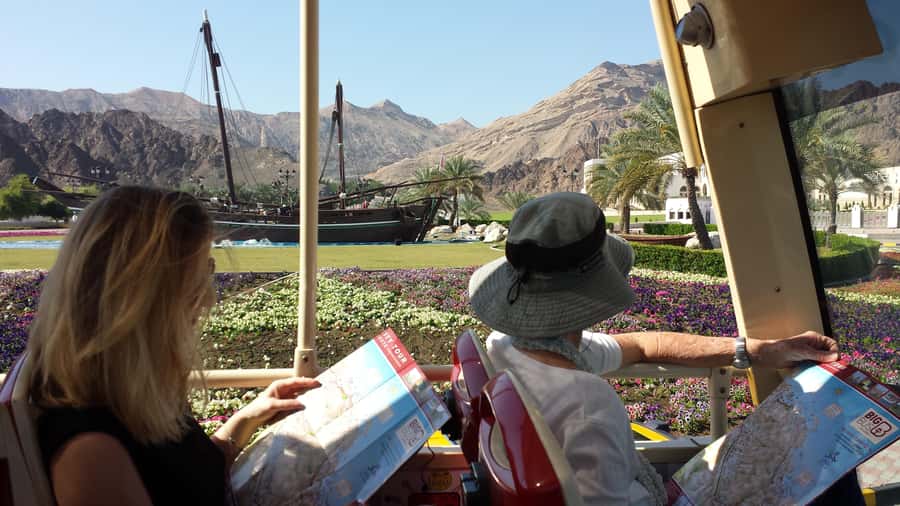 Muscat: Big Bus Hop-On Hop-Off Sightseeing Tour - Government buildings and the Ruwi route