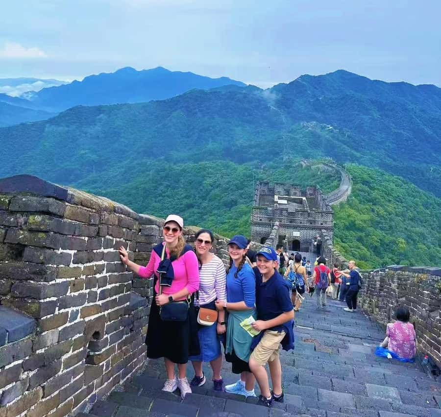 Mutianyu Great Wall Bus Trip+Ticket 7/8/9/10/13/13:30/15:30 - Five hours on the wall, at your own pace
