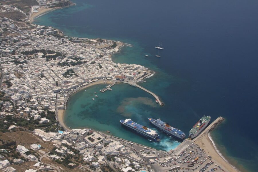 Mykonos: Half-Day City Walking Tour and Island Bus Tour - Ano Mera and Panagia Tourliani