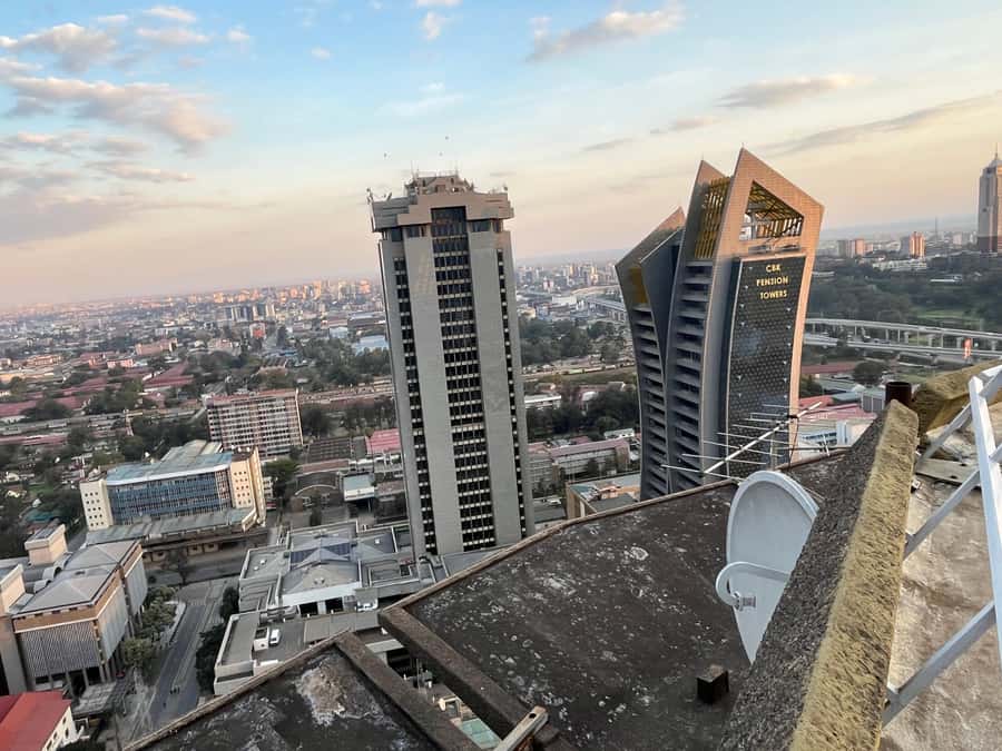 Nairobi: City Site-Seeing Bus Tour - Seeing uptown and downtown from the van