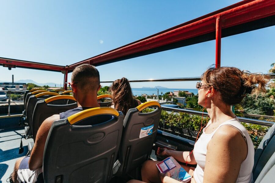 Naples: Hop-on Hop-off Bus Tour 24-Hour Ticket - Line B: the long ride beside the Bay of Naples