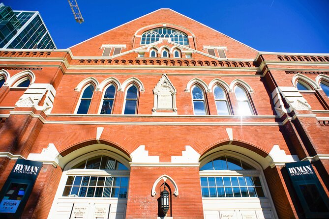 Nashville: Hop-on Hop-off Trolley Tour - Centennial Park and the Parthenon