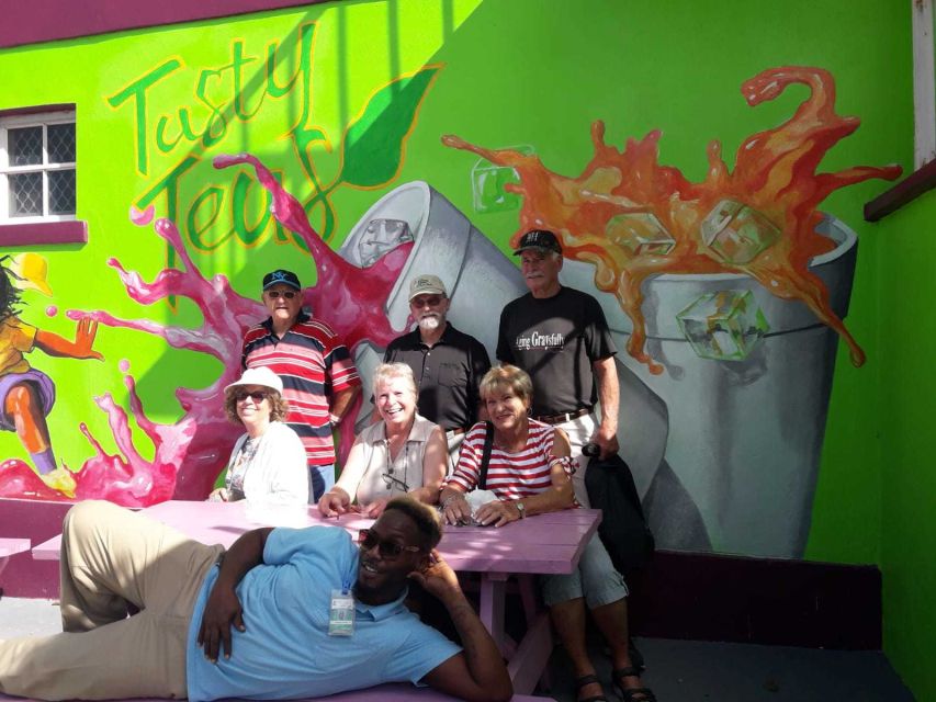 Nassau: Sip, Sample & See, Food & History Bus Tour - Rum cake, rum and the more commercial stops
