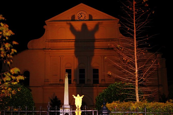 New Orleans: Dead of Night Ghosts and Cemetery Bus Tour - Meeting at the Rampart Treehouse Bar