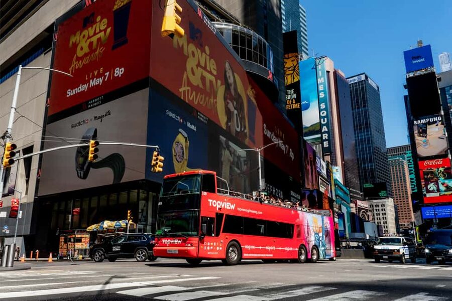 New York City: 24 or 48-hour Hop-on Hop-off Bus Tour - What this New York bus tour actually gives you