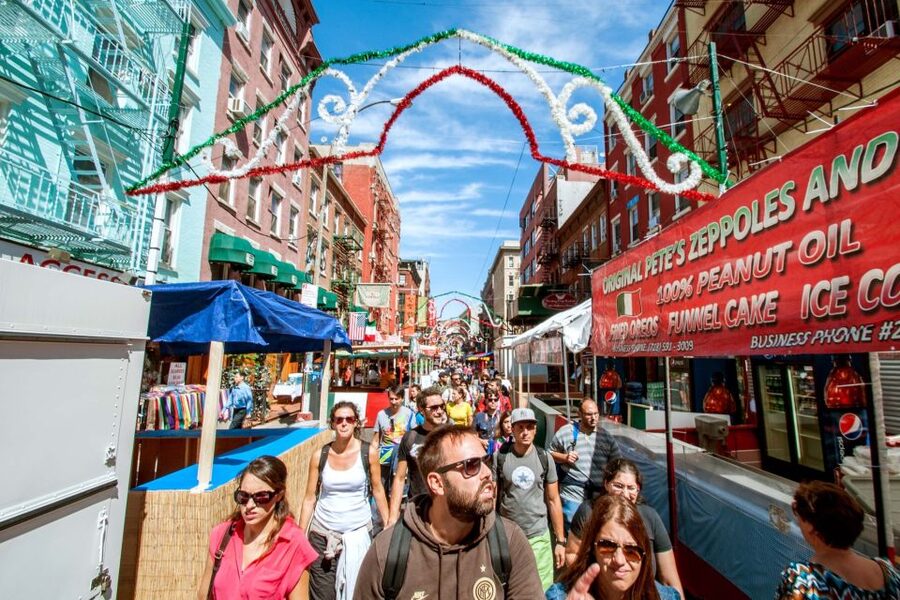 New York City: Bus Tour from Manhattan - What the bus and guide add