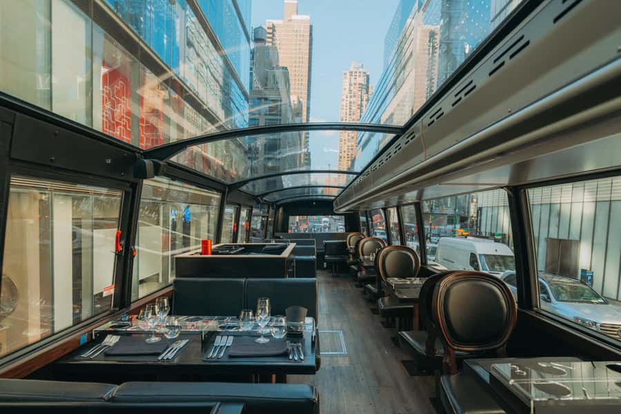 New York City: Bustronome Gourmet Lunch Tour on a Luxury Bus - The six-course dinner and New York after dark