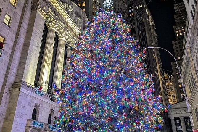New York City Holiday Lights Tour - Pier 17 and the Brooklyn Bridge view