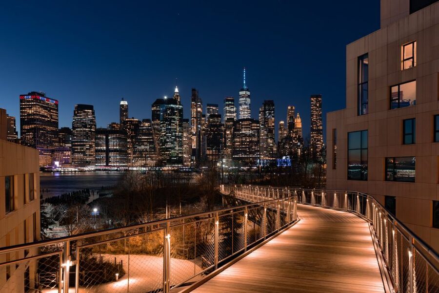 New York City: Night Skyline Bus Tour with Pizza Slice - Ending near Times Square