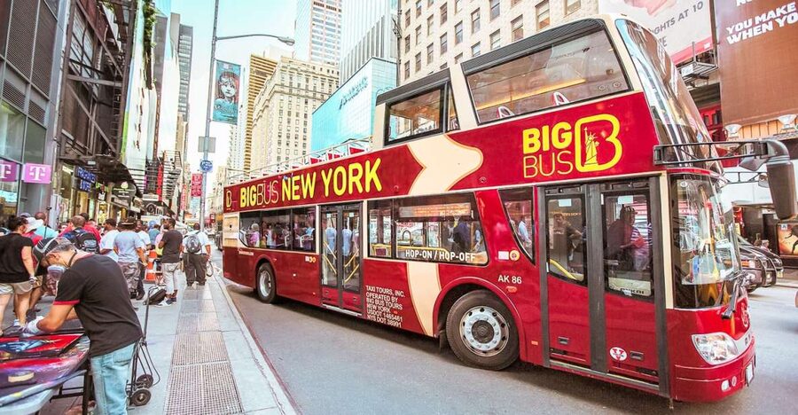 New York: Hop-on Hop-off Sightseeing Tour by Open-top Bus - The Uptown Loop: museums, Midtown, and the Upper East Side
