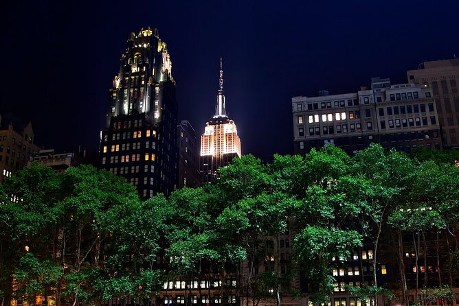 New York Night Tour: Open Top Bus Tour by TopView® - Crossing toward Brooklyn and the best skyline angle