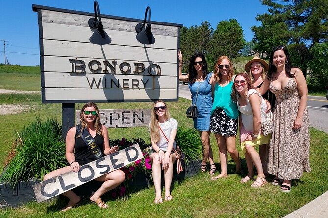 NON BUS 4 Winery Traverse City Wine Tour on Old Mission Peninsula - Hawthorne Vineyards: quiet views and a strong first stop