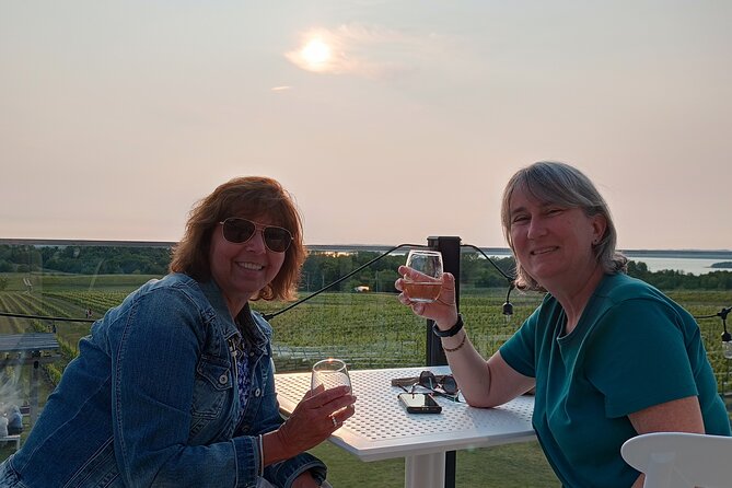 NON BUS Traverse City Old Mission Sunset Wine & Distillery Tour - Why the flexible route can be a plus