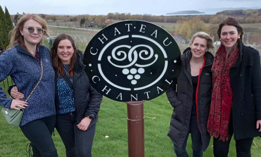 NON BUS White Wine Lover Old Mission Traverse City Wine Tour - A quieter way to tour Old Mission Peninsula