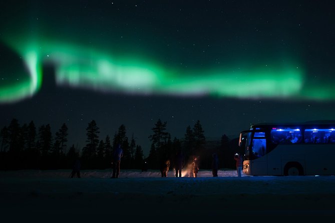 Northern Lights Big Bus Chase with Chasing Lights - Leaving Tromsø at 5:20 pm