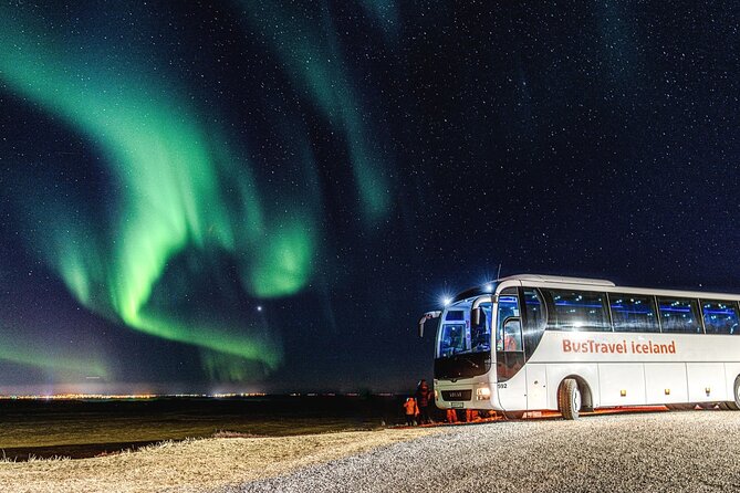 Northern Lights Bus Tour from Reykjavik with Hot Chocolate - Why Thingvellir is a sensible first stop