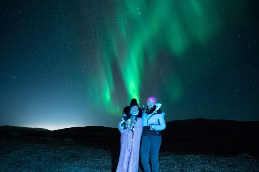 Northern Lights in Mini Bus, Photos, Hot Cocoa and Pastries - A moving search, not a fixed viewpoint