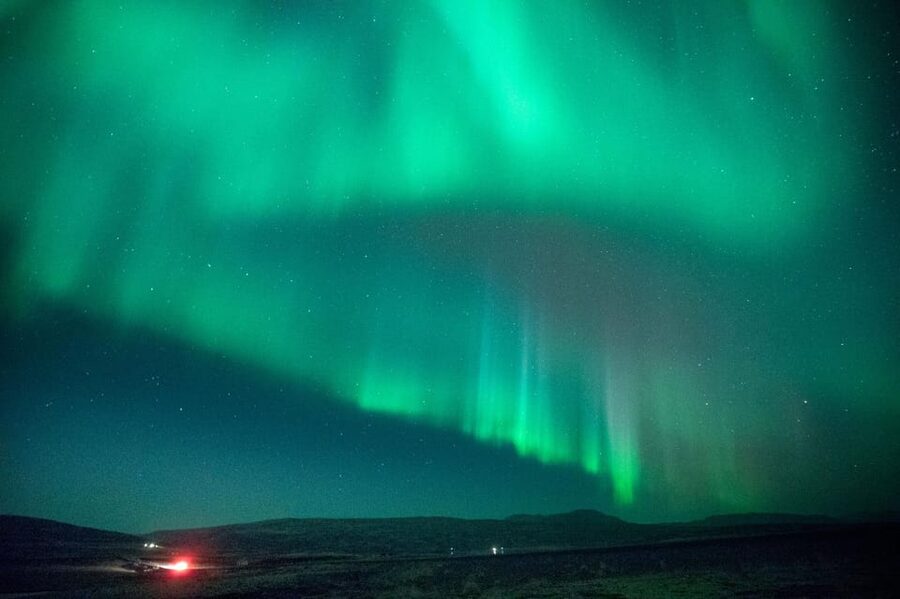 Northern Lights in Mini Bus, Photos, Hot Cocoa and Pastries - Who will enjoy this night most?